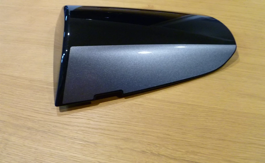 Soziusabdeckung SUZUKI GSX-R 600 K1-K3 45550-40F10-Y7L (BP9) Bild 3: Soziusabdeckung SUZUKI GSX-R 600 K1-K3 45550-40F10-Y7L (BP9)