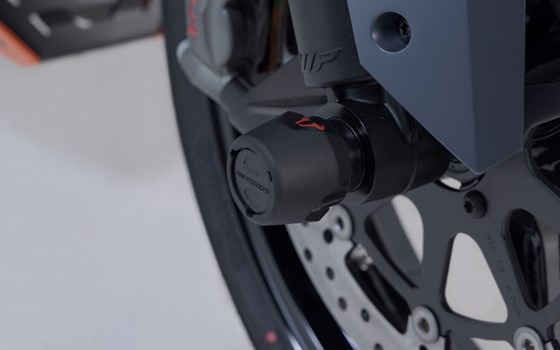 Sturzpad-Kit für Vorderachse. Schwarz. KTM-Modelle, 800MT, Svartpilen 801. - Bild 5