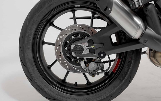 Sturzpad-Kit für Hinterachse. Schwarz. Ducati/ KTM/ Husqvarna-Mod, CFMoto 800MT. - Bild 2 Sturzpad-Kit für Hinterachse. Schwarz. Ducati/ KTM/ Husqvarna-Mod, CFMoto 800MT. - Bild 2