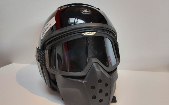 SHARK DARK BLANK SCHWARZ  - Bild 1