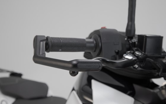 Hebelschützer. Schwarz. 390 Duke, Monster 937, MT-03, Tuono 1100. - Bild 3