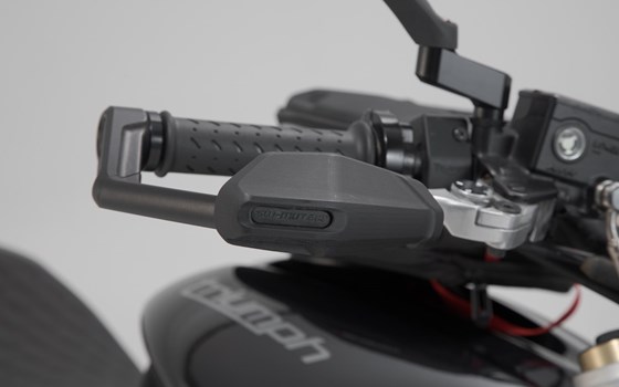 Hebelschützer mit Windabweiser. Schwarz. Triumph Street Triple 675. - Bild 3