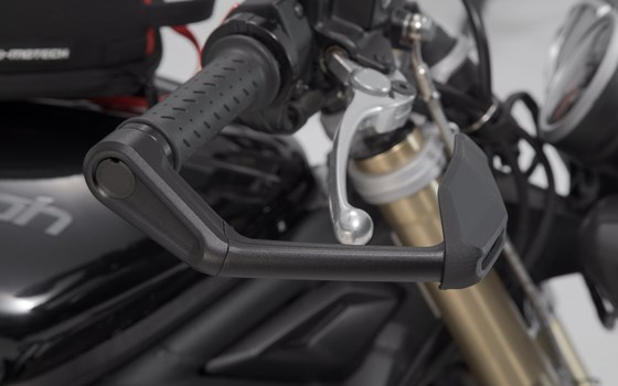 Hebelschützer mit Windabweiser. Schwarz. Triumph Street Triple 675. - Bild 5