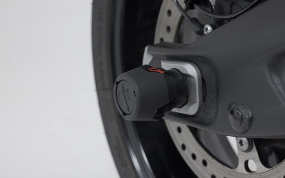 Sturzpad-Kit für Hinterachse. Schwarz. Daytona, Trident, Tiger 660, X-Cape 650. - Bild 5