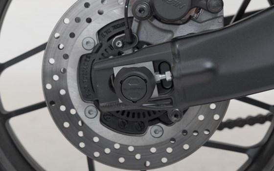 Sturzpad-Kit für Hinterachse. Schwarz. Yamaha MT-09 (20-). - Bild 3