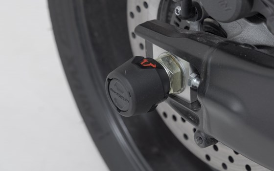 Sturzpad-Kit für Hinterachse. Schwarz. Yamaha MT-09 (20-). - Bild 4