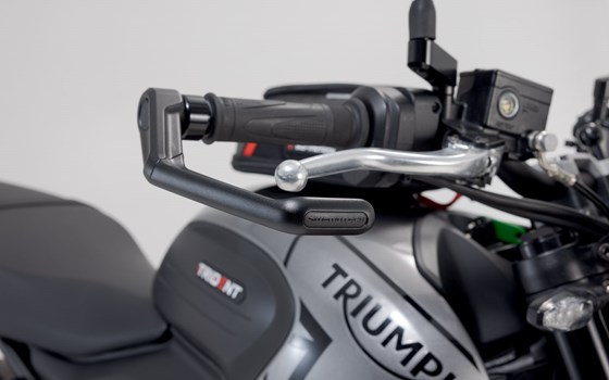 Hebelschützer. Schwarz. Triumph Trident 660 (21-). - Bild 3