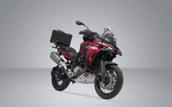 TRAX ADV Topcase-System. Schwarz. Benelli TRK 502 X (18-). - Bild 2 TRAX ADV Topcase-System. Schwarz. Benelli TRK 502 X (18-). - Bild 2