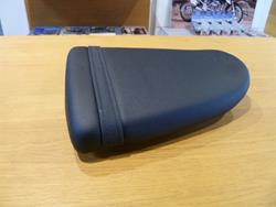 Soziussitz SUZUKI GSX-R 750 SRAD 45300-33E20-R42