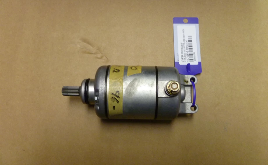Anlasser Starter Suzuki GSX-R 750 96-99 gebraucht, geprüft Bild 1: Anlasser Starter Suzuki GSX-R 750 96-99 gebraucht, geprüft