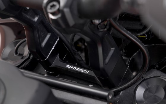 Lenkererhöhung. H=30 mm. Schwarz. H-D Pan America 1250 (21-). - Bild 3