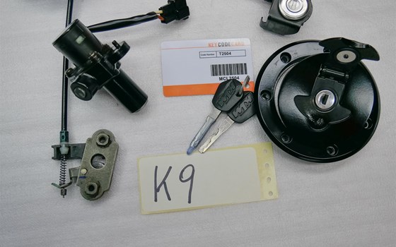 Schlossatz kompl. - Bild 2 Schlossatz kompl. - Bild 2