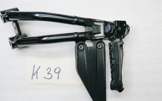 FUSSRASTENTRÄGER HI/RE   125 2017 - Bild 2