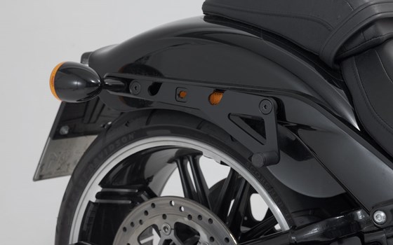 Legend Gear Seitentaschen-System LH1/LH1. 2x 19,5 l. FatBoy / S, Breakout / S (17-). - Bild 4