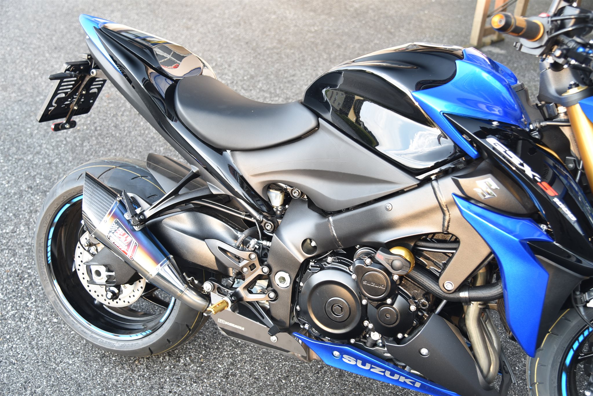 Yoshimura r11 deals gsx s1000