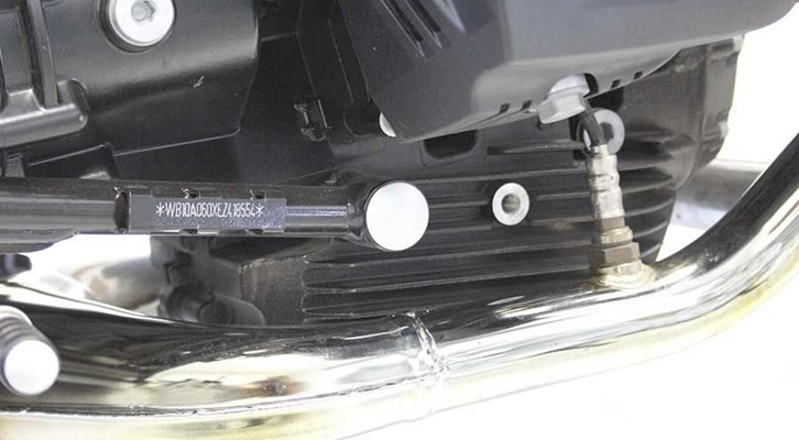 Rahmenabdeckkappe Ölwanne für BMW R1200R (2005-2014) Rahmenabdeckkappe Ölwanne für BMW R1200R (2005-2014)