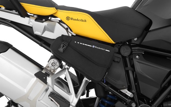 Rahmenverkleidung (mit Öffnung für Steckdose) und DRYBAG Seitentaschen - schwarz - Satz - Bild 1