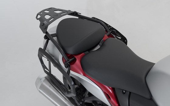 PRO Seitenträger. Schwarz. Suzuki GSX1300R Hayabusa (20-). - Bild 3