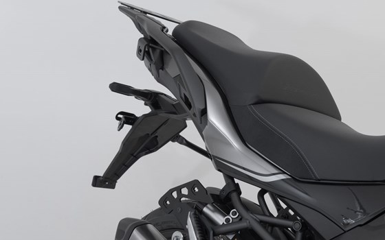 PRO Seitenträger. Schwarz. Kawasaki Versys 1000 (18-) / 1100 (24-). - Bild 5