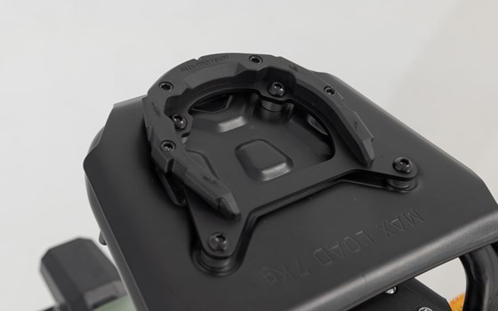 PRO Tankring für original Gepäckträger. Schwarz. Royal Enfield Himalayan (21-). - Bild 3