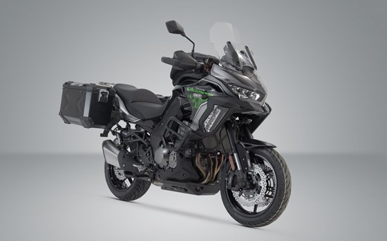 TRAX ADV Alukoffer-System. Schwarz. 45/45 l. Versys 1000 (18-) / 1100 (24-). - Bild 2 TRAX ADV Alukoffer-System. Schwarz. 45/45 l. Versys 1000 (18-) / 1100 (24-). - Bild 2