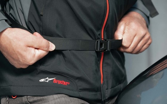 PRO Cosmo Rucksack. 16l. Schwarz/Anthrazit. - Bild 5