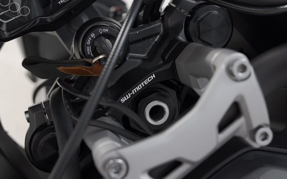 Lenkererhöhung. H=30 mm. Schwarz. Triumph Tiger 660/ 800 Sport. - Bild 3 Lenkererhöhung. H=30 mm. Schwarz. Triumph Tiger 660/ 800 Sport. - Bild 3