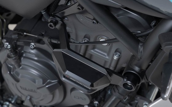 Sturzpad-Kit. Schwarz. Yamaha MT-07 (14-) / MT-07 Tracer (16-). - Bild 5