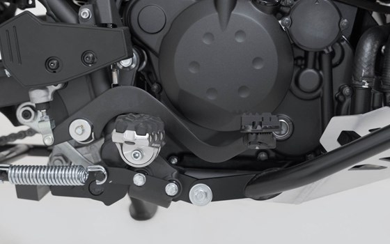 Fußbremshebel-Erweiterung. Schwarz. Kawasaki KLR 650 (22-). - Bild 3