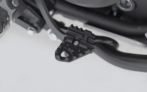 Fußbremshebel-Erweiterung. Schwarz. Kawasaki KLR 650 (22-). - Bild 4