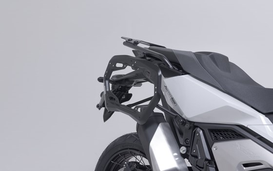 PRO Seitenträger. Schwarz. Honda X-ADV (20-). - Bild 3