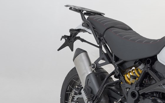 PRO Seitenträger. Schwarz. Ducati DesertX (22-) / Rally (23-). - Bild 5