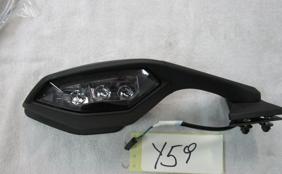 Spiegel  kompl. re. Bild 1: Spiegel  kompl. re.