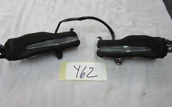 Scheinwerfer R1 RN32 / RN49 - Bild 1 Scheinwerfer R1 RN32 / RN49 - Bild 1