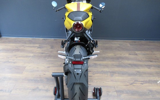 MV Agusta SUPERVELOCE 800 GELB 2022 - Bild 8