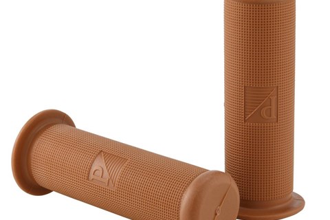 Marke: PREMIUM Quality Artikelname: Griffe Antik 24/24 mm L 125 mm für Vespa 50/N/L/R/SS/90/SS/125 PV/VNA/VNB1-2/GT/150 GL/Super/Sprint/180 SS ->1968