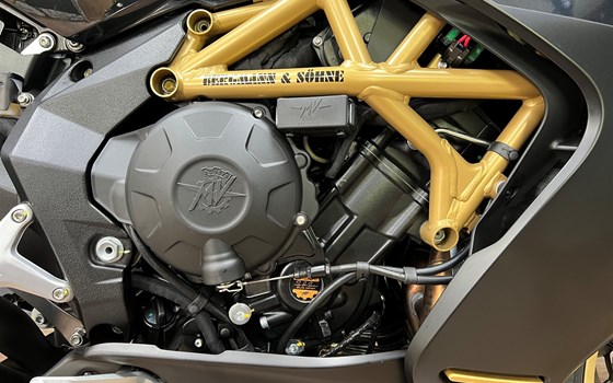 MV AGUSTA SUPERVELOCE S black 2023 - Bild 3