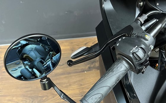 MV AGUSTA SUPERVELOCE S black 2023 - Bild 9