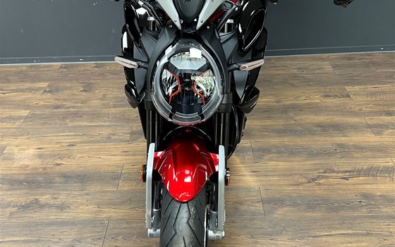 MV Agusta Dragster 800 RR Rot/Schwarz SCS 2022 - Bild 5