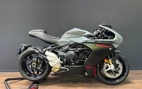 MV Agusta SUPERVELOCE 800 black/grey 2023 - Bild 1