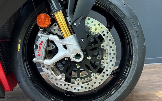 MV Agusta SUPERVELOCE 800 black/grey 2023 - Bild 4