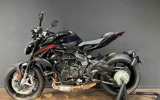 MV Agusta BRUTALE 800 R black 2023 - Bild 2