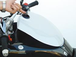 Bay-Cover F 650 CS- silber