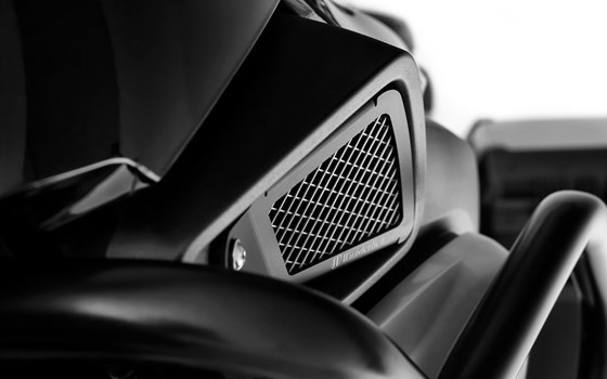 Ansaugrohrschutzgitter R 1200 GS LC - schwarz - Satz - Bild 2