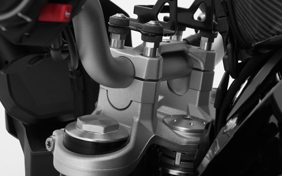 Spezialschrauben für 25mm Lenkererhöhung mit Navi - Bild 1