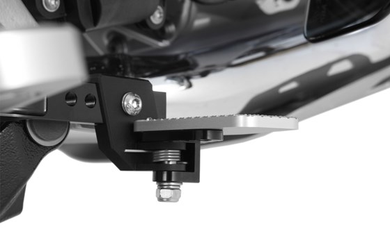 Fußbremshebel Tieferlegung - schwarz - 30mm - Bild 1 Fußbremshebel Tieferlegung - schwarz - 30mm - Bild 1