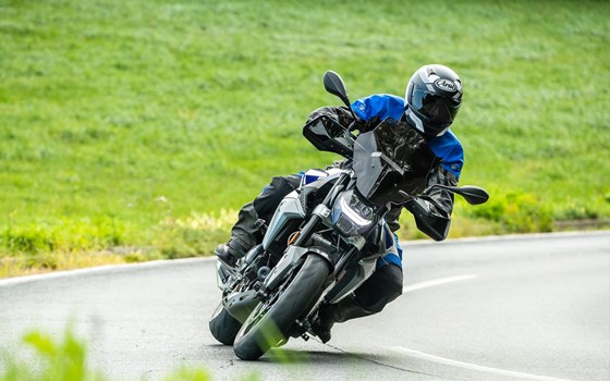 Kotflügelergänzung EXTENDA FENDER F 900 R - schwarz - vorne - Bild 3