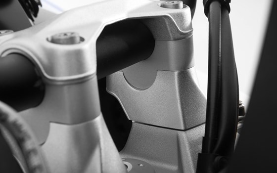 Lenkererhöhung ERGO BMW M/S 1000 XR - silber - 20mm - Bild 3