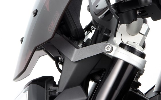 Cockpitverstärkung F 900 R- schwarz - Bild 1