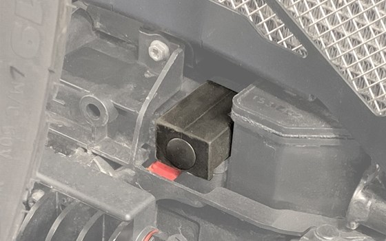 Batteriepolabdeckung- schwarz - Bild 2